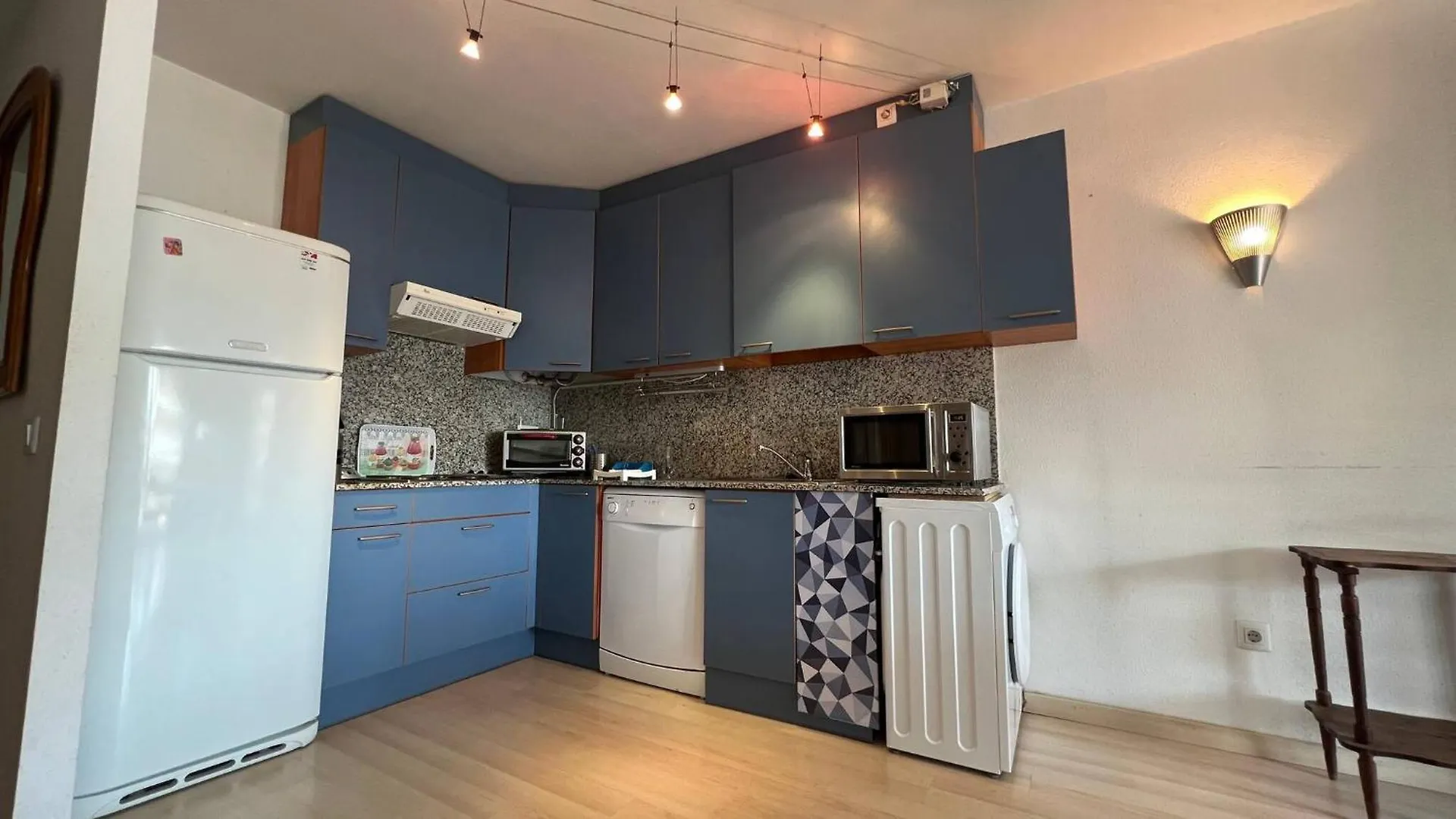 Appartement Bonito Piso En Roses Con Piscina Y Parking